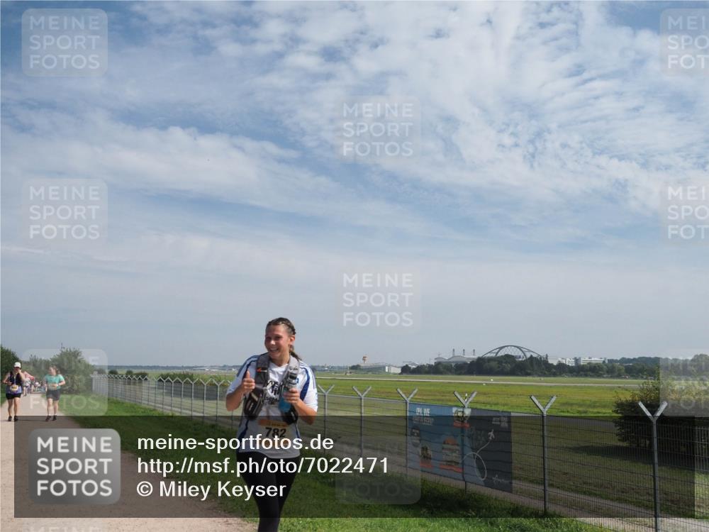 08.09.2024 - Airport Race Miley Keyser http://msf.ph/oto/7022471 08.09.2024 12:44:51 Laufen OLYMPUS, DIGITAL, CAMERA meine-sportfotos.de
