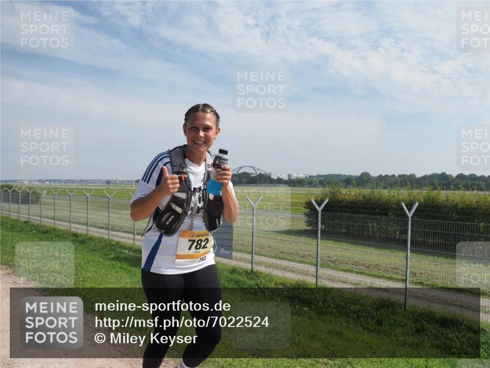 08.09.2024 - Airport Race Miley Keyser http://msf.ph/oto/7022524 08.09.2024 12:44:52 Laufen OLYMPUS, DIGITAL, CAMERA meine-sportfotos.de