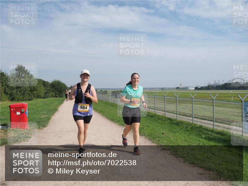 08.09.2024 - Airport Race Miley Keyser http://msf.ph/oto/7022538 08.09.2024 12:44:57 Laufen OLYMPUS, DIGITAL, CAMERA meine-sportfotos.de