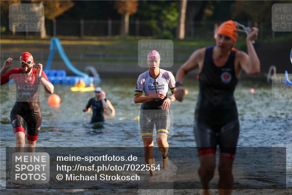 08.09.2024 - Stadtparktriathlon Michael Strokosch http://msf.ph/oto/7022554 08.09.2024 09:09:06 Schwimmen 143, 145, 162, 166 meine-sportfotos.de