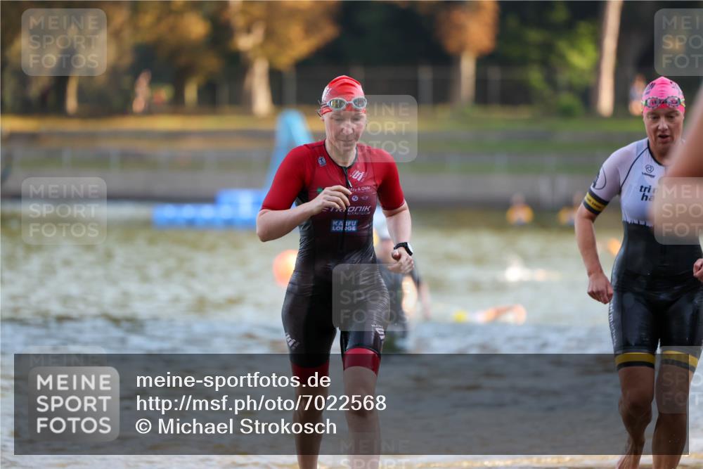 08.09.2024 - Stadtparktriathlon Michael Strokosch http://msf.ph/oto/7022568 08.09.2024 09:09:07 Schwimmen 143, 145, 162, 166 meine-sportfotos.de