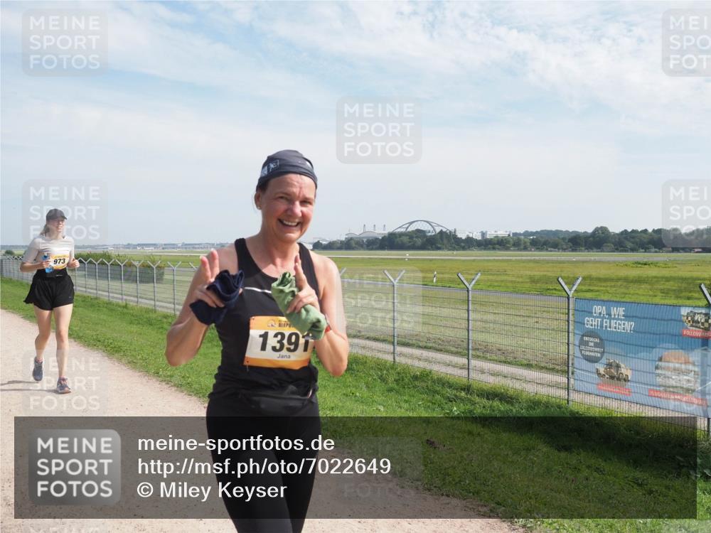 08.09.2024 - Airport Race Miley Keyser http://msf.ph/oto/7022649 08.09.2024 12:45:12 Laufen OLYMPUS, DIGITAL, CAMERA meine-sportfotos.de