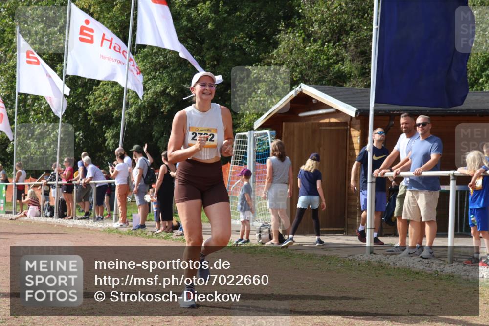 08.09.2024 - Airport Race Strokosch-Dieckow http://msf.ph/oto/7022660 08.09.2024 12:10:30 Ziel 224, 394, 2732, 2783, 2810, 2902 meine-sportfotos.de