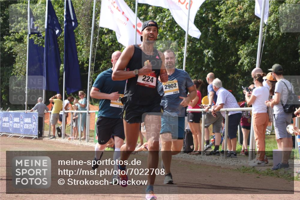 08.09.2024 - Airport Race Strokosch-Dieckow http://msf.ph/oto/7022708 08.09.2024 12:10:32 Ziel 224, 394, 2560, 2732, 2783, 2810, 2902 meine-sportfotos.de