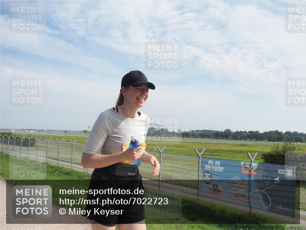 08.09.2024 - Airport Race Miley Keyser http://msf.ph/oto/7022723 08.09.2024 12:45:15 Laufen OLYMPUS, DIGITAL, CAMERA meine-sportfotos.de