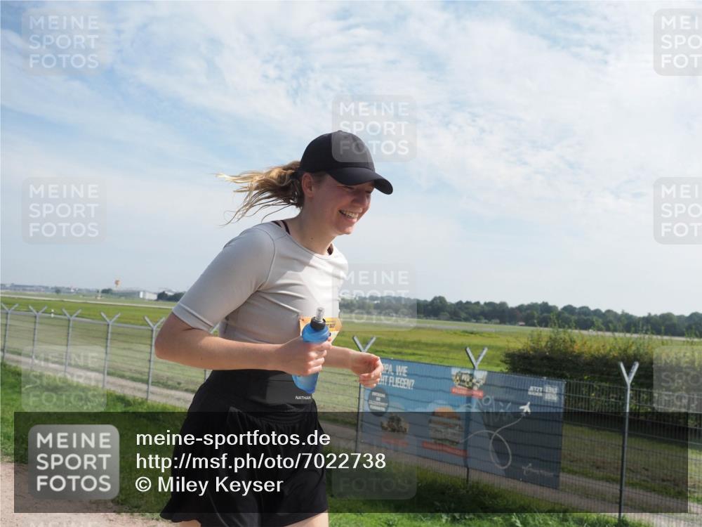 08.09.2024 - Airport Race Miley Keyser http://msf.ph/oto/7022738 08.09.2024 12:45:15 Laufen OLYMPUS, DIGITAL, CAMERA meine-sportfotos.de
