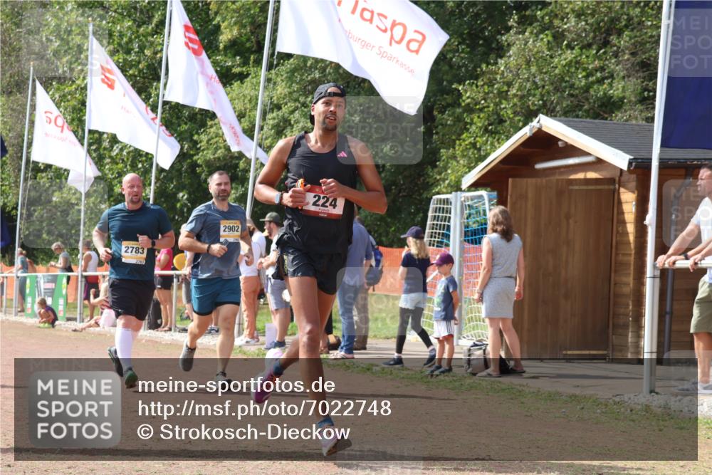 08.09.2024 - Airport Race Strokosch-Dieckow http://msf.ph/oto/7022748 08.09.2024 12:10:33 Ziel 224, 394, 2560, 2732, 2783, 2810, 2902 meine-sportfotos.de