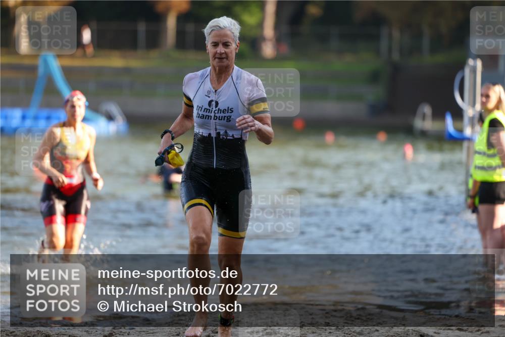 08.09.2024 - Stadtparktriathlon Michael Strokosch http://msf.ph/oto/7022772 08.09.2024 09:09:20 Schwimmen 146, 160, 166 meine-sportfotos.de