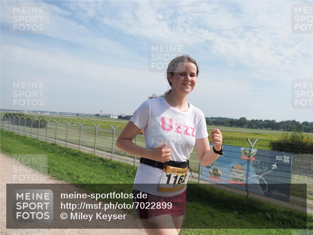 08.09.2024 - Airport Race Miley Keyser http://msf.ph/oto/7022899 08.09.2024 12:45:41 Laufen OLYMPUS, DIGITAL, CAMERA meine-sportfotos.de