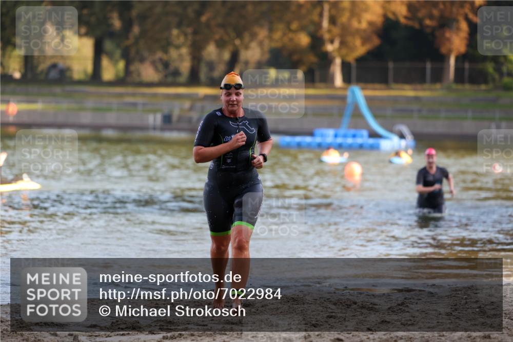 08.09.2024 - Stadtparktriathlon Michael Strokosch http://msf.ph/oto/7022984 08.09.2024 09:10:02 Schwimmen 169, 179 meine-sportfotos.de