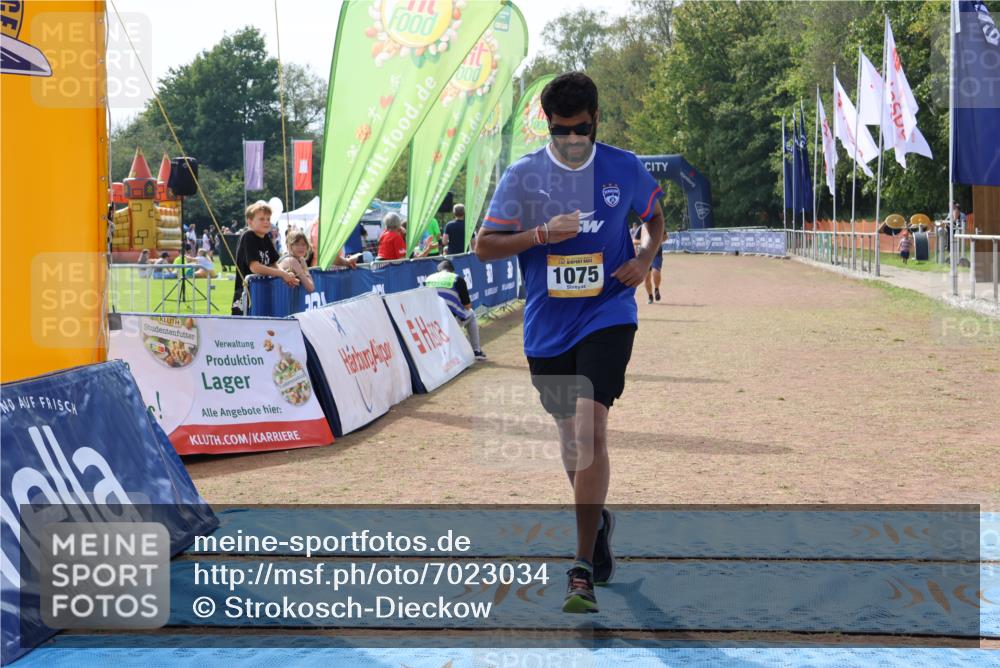 08.09.2024 - Airport Race Strokosch-Dieckow http://msf.ph/oto/7023034 08.09.2024 13:06:52 Ziel 1075 meine-sportfotos.de