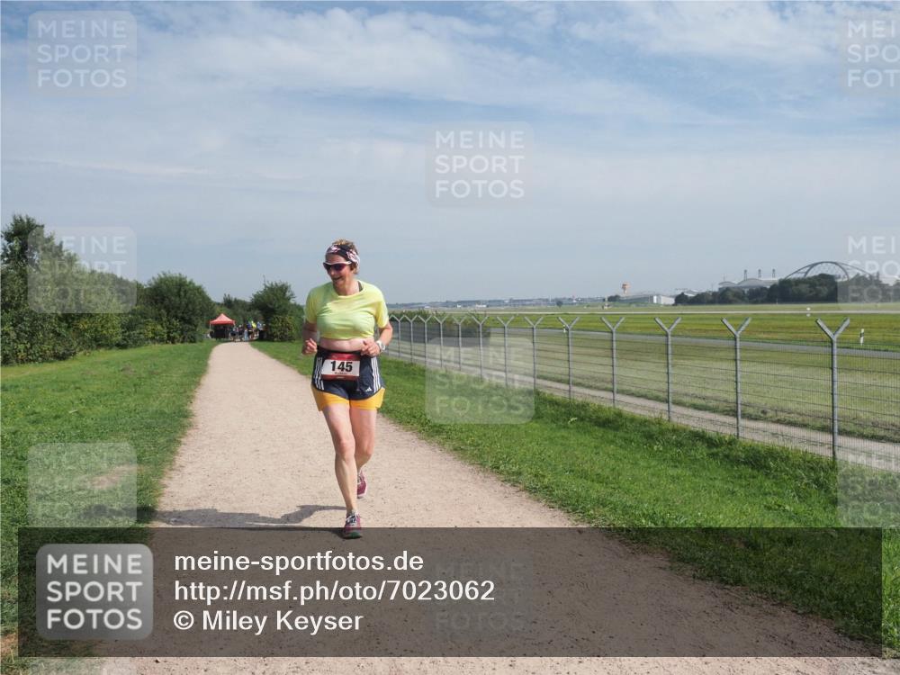 08.09.2024 - Airport Race Miley Keyser http://msf.ph/oto/7023062 08.09.2024 12:46:29 Laufen OLYMPUS, DIGITAL, CAMERA meine-sportfotos.de