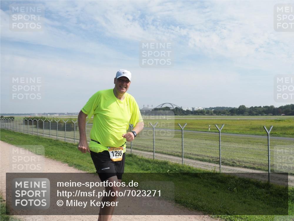 08.09.2024 - Airport Race Miley Keyser http://msf.ph/oto/7023271 08.09.2024 12:47:19 Laufen OLYMPUS, DIGITAL, CAMERA meine-sportfotos.de