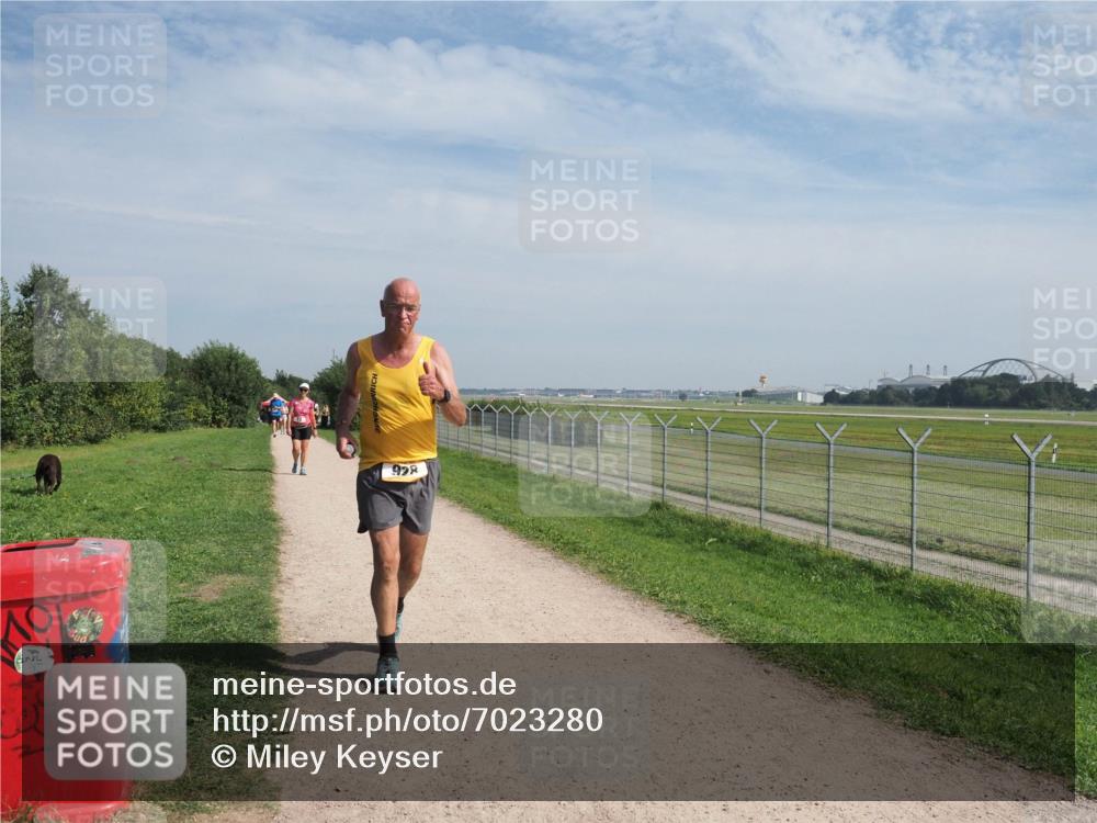 08.09.2024 - Airport Race Miley Keyser http://msf.ph/oto/7023280 08.09.2024 12:47:32 Laufen OLYMPUS, DIGITAL, CAMERA meine-sportfotos.de