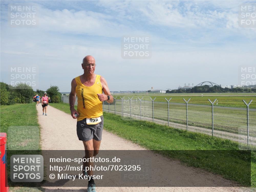 08.09.2024 - Airport Race Miley Keyser http://msf.ph/oto/7023295 08.09.2024 12:47:32 Laufen OLYMPUS, DIGITAL, CAMERA meine-sportfotos.de