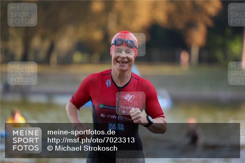 08.09.2024 - Stadtparktriathlon Michael Strokosch http://msf.ph/oto/7023313 08.09.2024 09:10:46 Schwimmen 148 meine-sportfotos.de