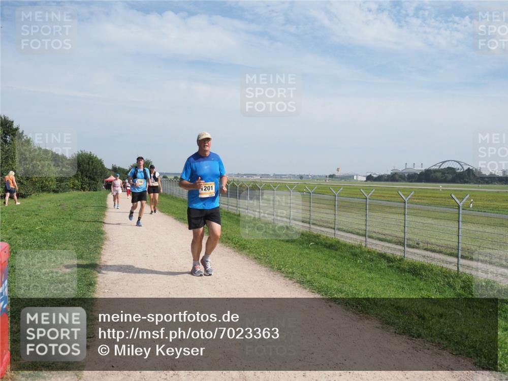 08.09.2024 - Airport Race Miley Keyser http://msf.ph/oto/7023363 08.09.2024 12:47:50 Laufen OLYMPUS, DIGITAL, CAMERA meine-sportfotos.de