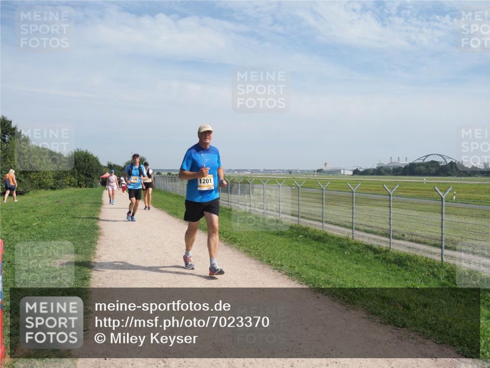 08.09.2024 - Airport Race Miley Keyser http://msf.ph/oto/7023370 08.09.2024 12:47:50 Laufen OLYMPUS, DIGITAL, CAMERA meine-sportfotos.de