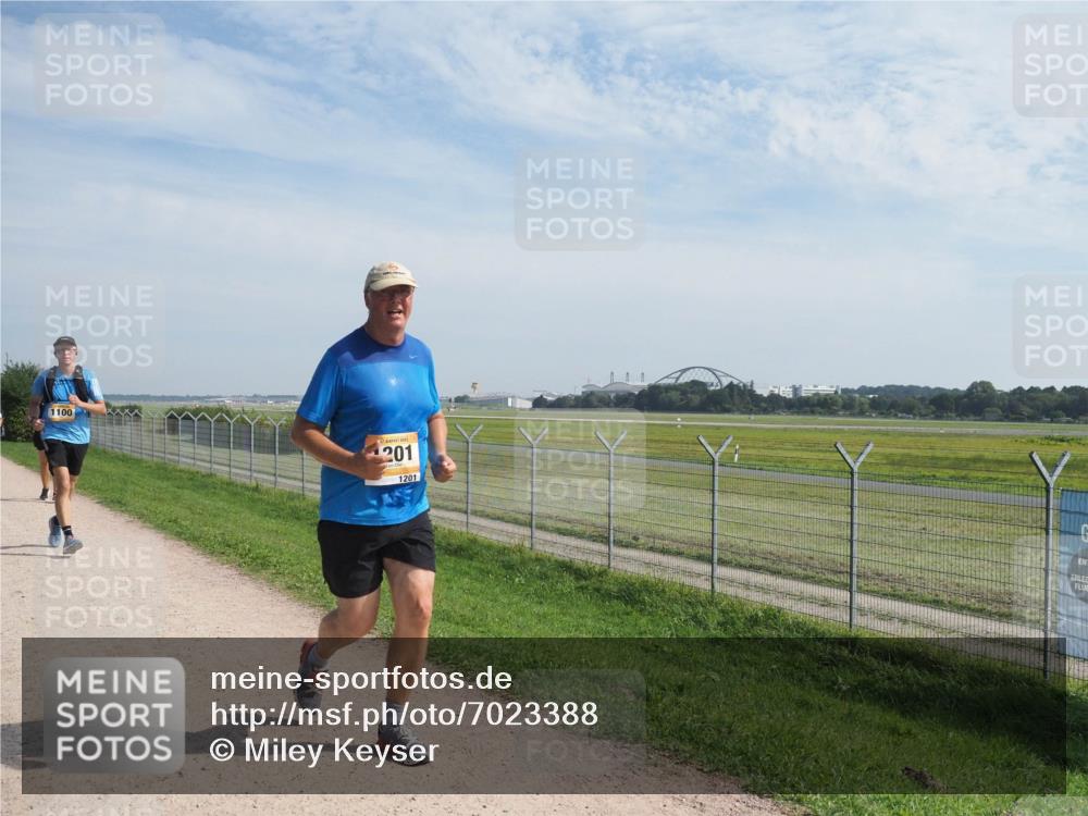 08.09.2024 - Airport Race Miley Keyser http://msf.ph/oto/7023388 08.09.2024 12:47:51 Laufen OLYMPUS, DIGITAL, CAMERA meine-sportfotos.de