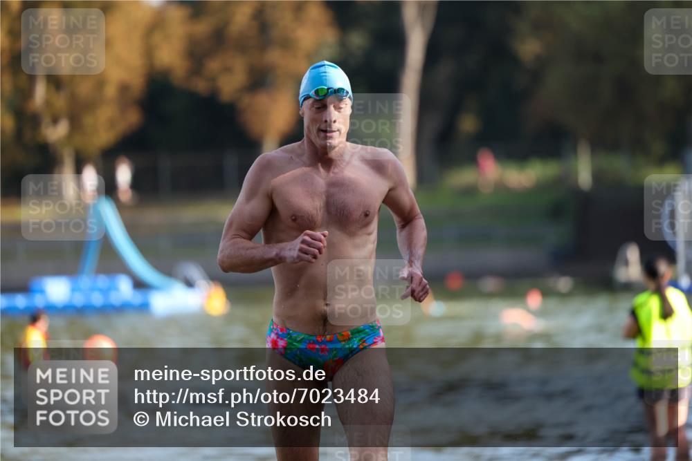 08.09.2024 - Stadtparktriathlon Michael Strokosch http://msf.ph/oto/7023484 08.09.2024 09:44:47 Schwimmen 201, 234 meine-sportfotos.de