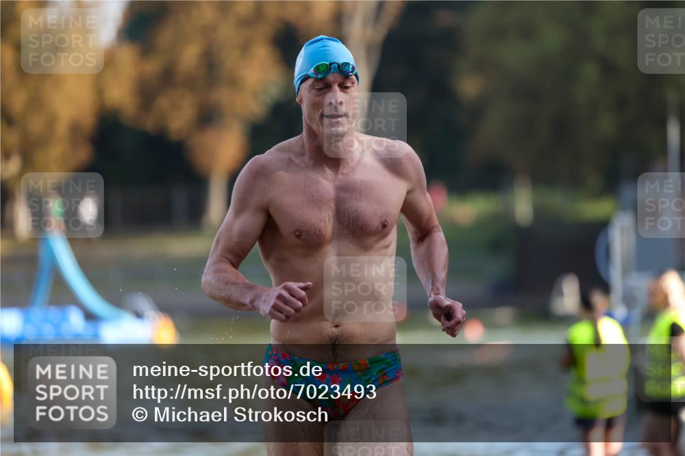 08.09.2024 - Stadtparktriathlon Michael Strokosch http://msf.ph/oto/7023493 08.09.2024 09:44:47 Schwimmen 201, 234 meine-sportfotos.de