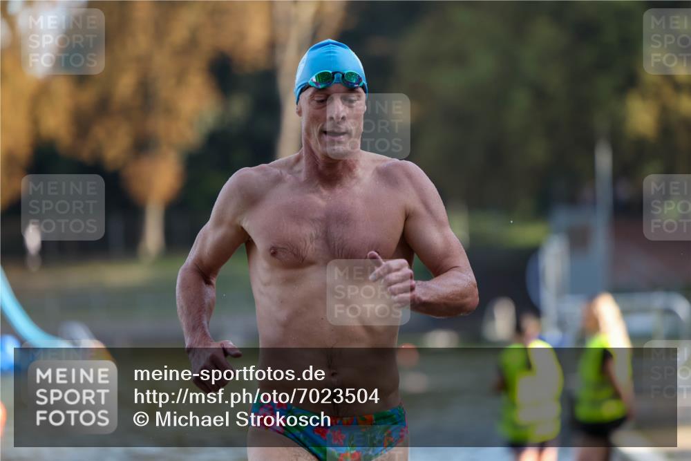 08.09.2024 - Stadtparktriathlon Michael Strokosch http://msf.ph/oto/7023504 08.09.2024 09:44:48 Schwimmen 201, 234 meine-sportfotos.de