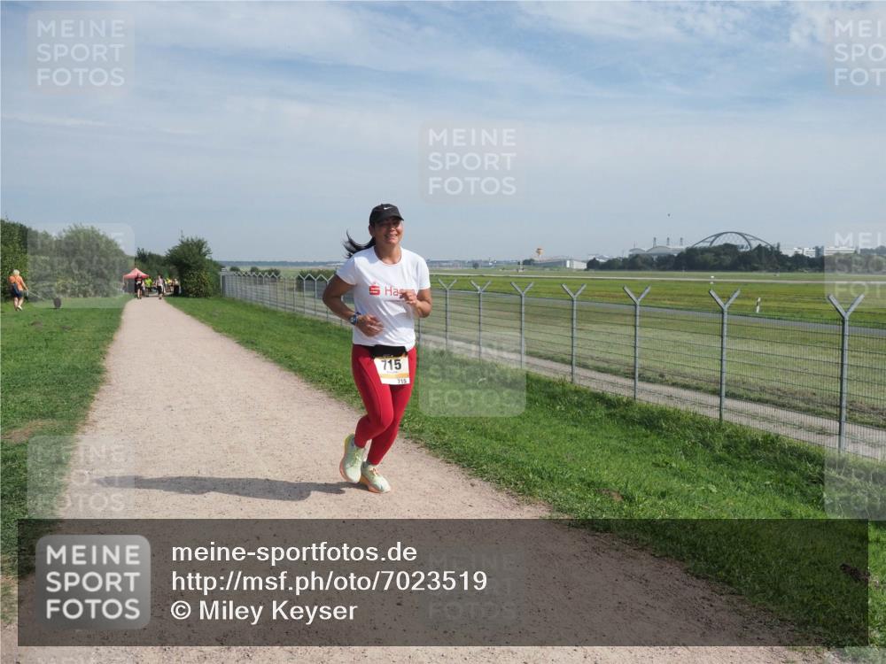 08.09.2024 - Airport Race Miley Keyser http://msf.ph/oto/7023519 08.09.2024 12:48:03 Laufen OLYMPUS, DIGITAL, CAMERA meine-sportfotos.de