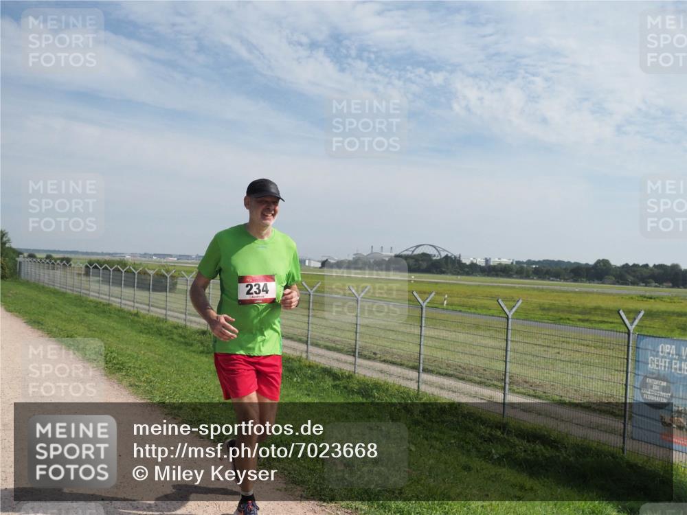 08.09.2024 - Airport Race Miley Keyser http://msf.ph/oto/7023668 08.09.2024 12:48:50 Laufen OLYMPUS, DIGITAL, CAMERA meine-sportfotos.de