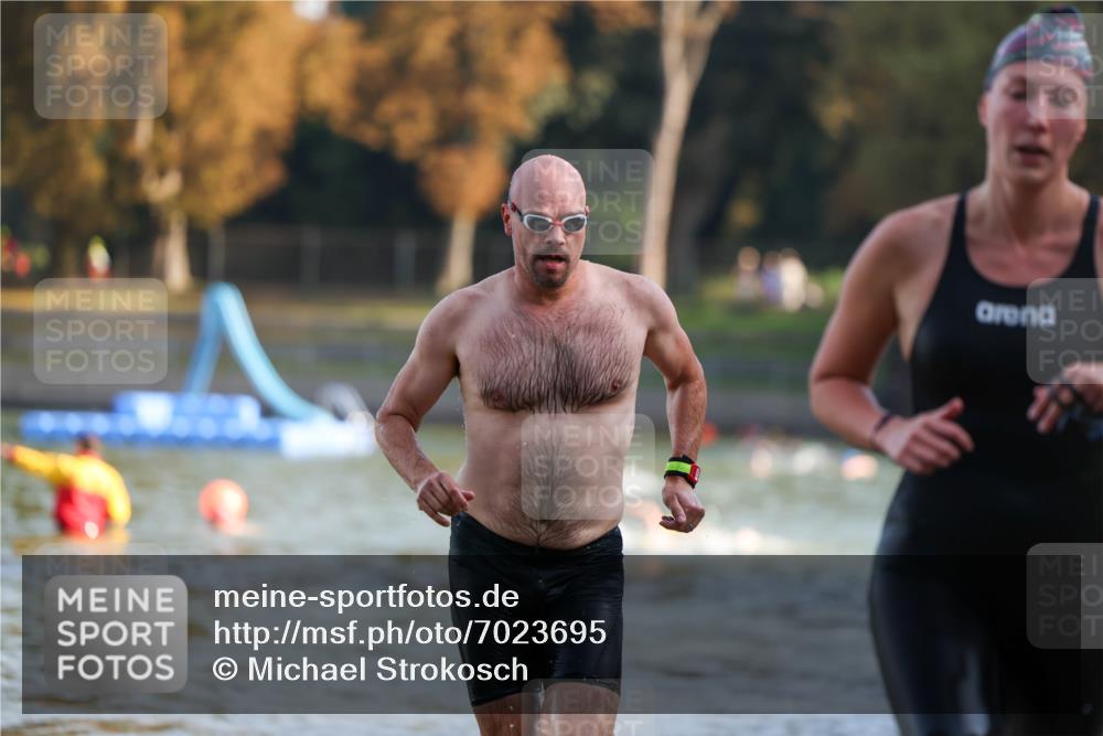 08.09.2024 - Stadtparktriathlon Michael Strokosch http://msf.ph/oto/7023695 08.09.2024 09:46:28 Schwimmen 250, 256 meine-sportfotos.de