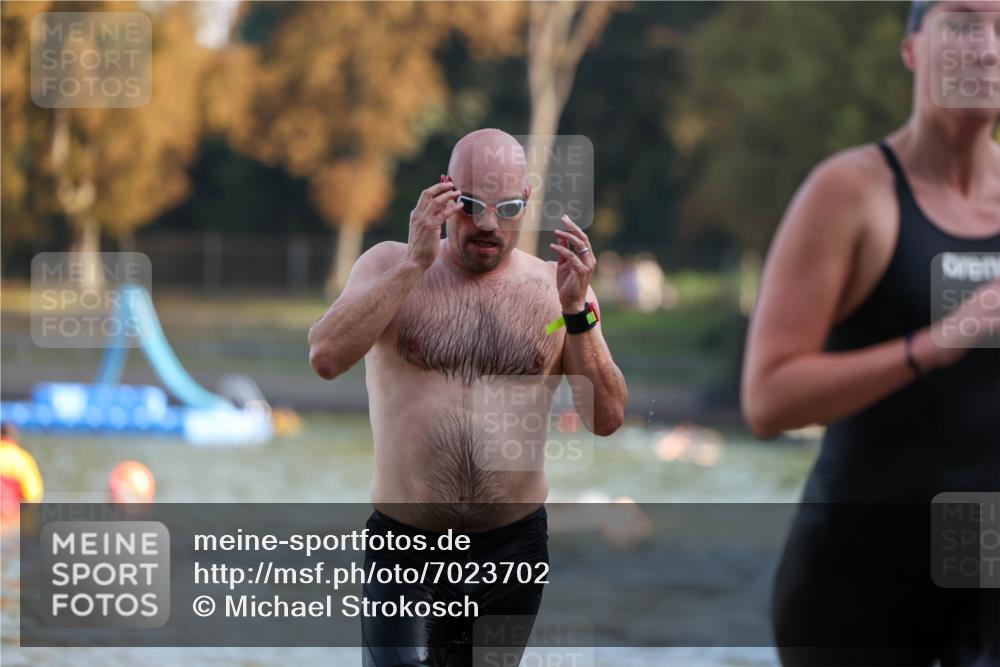 08.09.2024 - Stadtparktriathlon Michael Strokosch http://msf.ph/oto/7023702 08.09.2024 09:46:28 Schwimmen 250, 256 meine-sportfotos.de