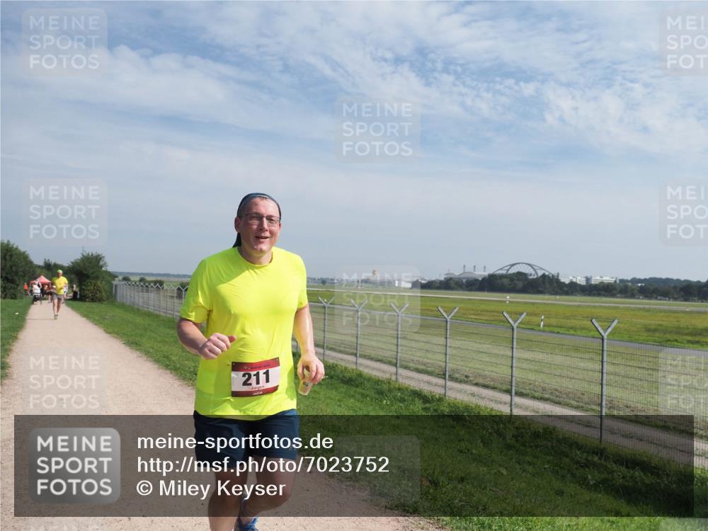 08.09.2024 - Airport Race Miley Keyser http://msf.ph/oto/7023752 08.09.2024 12:48:53 Laufen OLYMPUS, DIGITAL, CAMERA meine-sportfotos.de