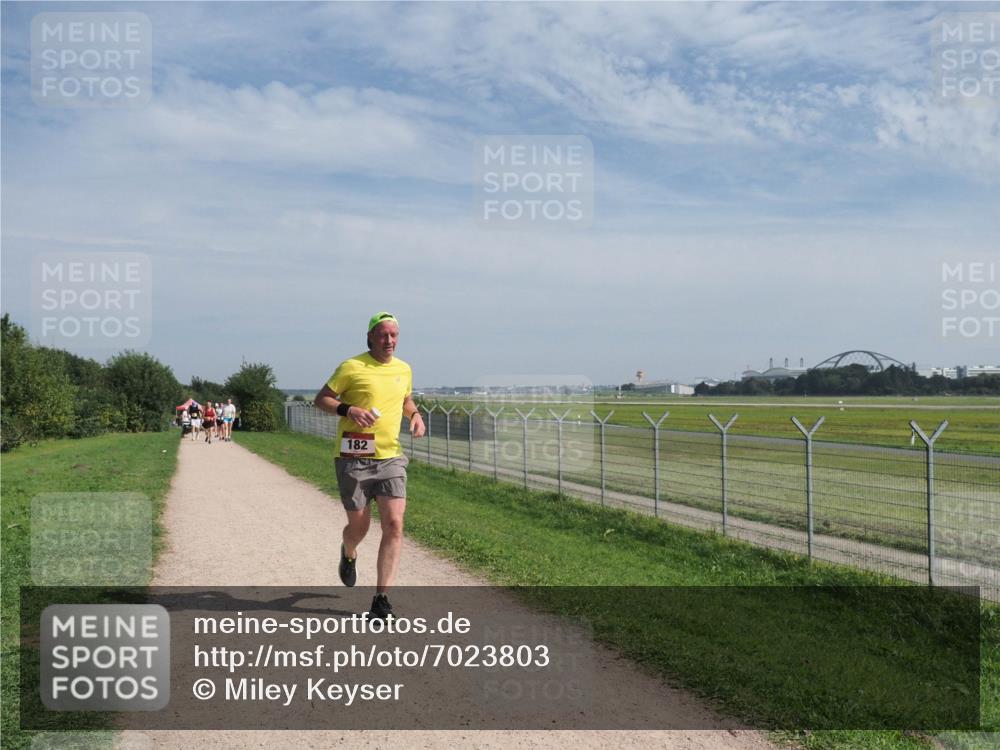 08.09.2024 - Airport Race Miley Keyser http://msf.ph/oto/7023803 08.09.2024 12:49:02 Laufen OLYMPUS, DIGITAL, CAMERA meine-sportfotos.de