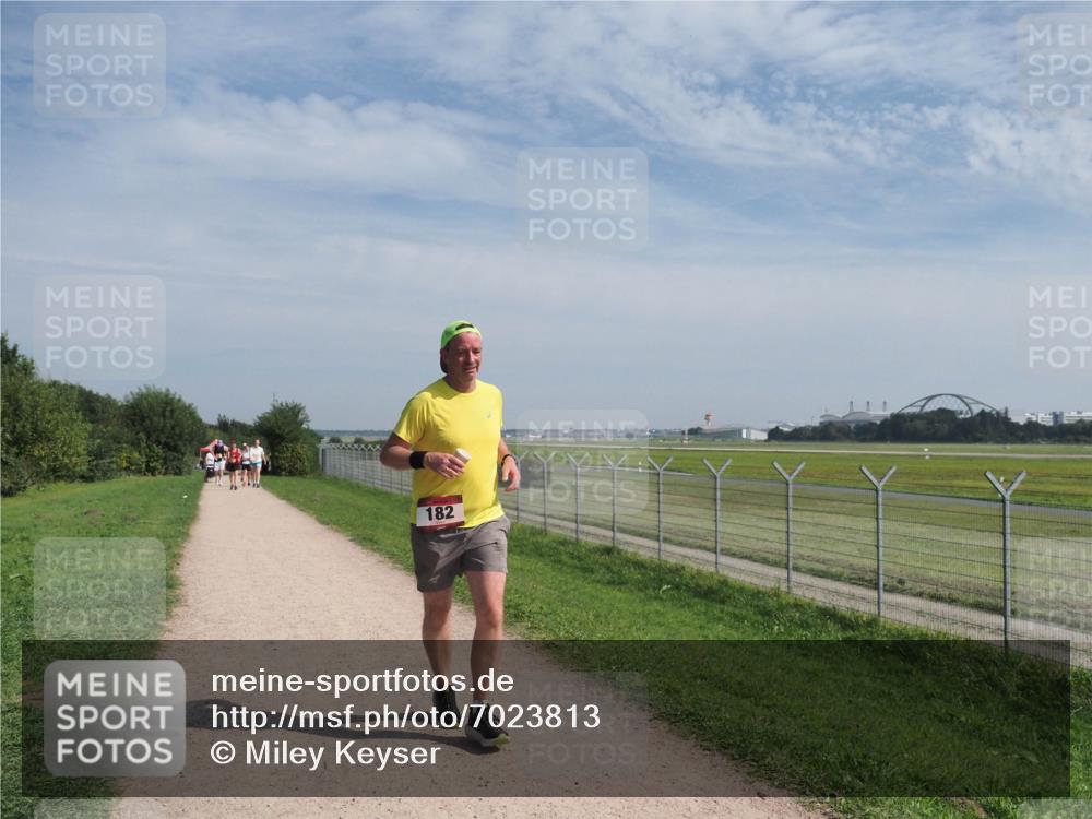08.09.2024 - Airport Race Miley Keyser http://msf.ph/oto/7023813 08.09.2024 12:49:02 Laufen OLYMPUS, DIGITAL, CAMERA meine-sportfotos.de