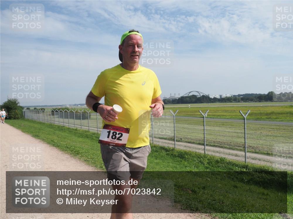 08.09.2024 - Airport Race Miley Keyser http://msf.ph/oto/7023842 08.09.2024 12:49:04 Laufen OLYMPUS, DIGITAL, CAMERA meine-sportfotos.de