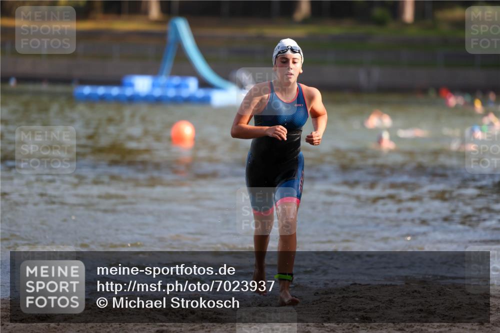 08.09.2024 - Stadtparktriathlon Michael Strokosch http://msf.ph/oto/7023937 08.09.2024 09:47:14 Schwimmen 217 meine-sportfotos.de