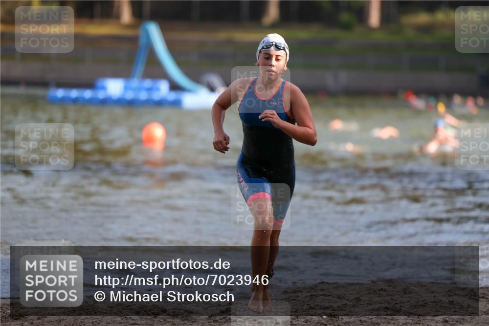 08.09.2024 - Stadtparktriathlon Michael Strokosch http://msf.ph/oto/7023946 08.09.2024 09:47:14 Schwimmen 217 meine-sportfotos.de