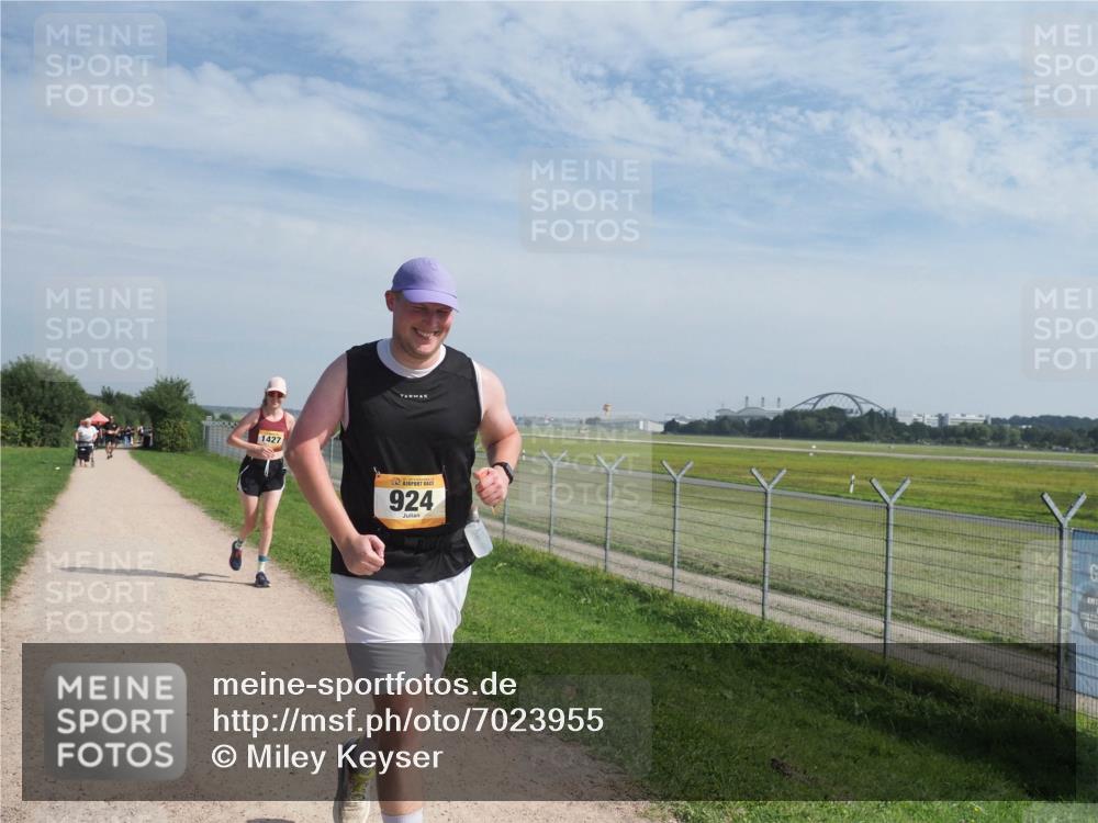 08.09.2024 - Airport Race Miley Keyser http://msf.ph/oto/7023955 08.09.2024 12:49:29 Laufen OLYMPUS, DIGITAL, CAMERA meine-sportfotos.de