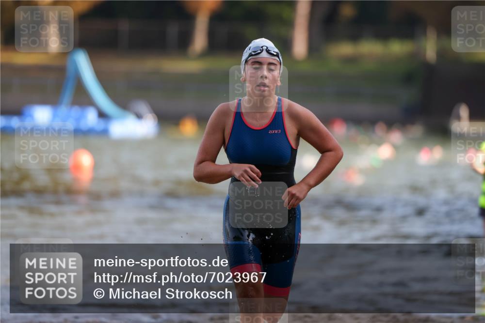 08.09.2024 - Stadtparktriathlon Michael Strokosch http://msf.ph/oto/7023967 08.09.2024 09:47:15 Schwimmen 217 meine-sportfotos.de