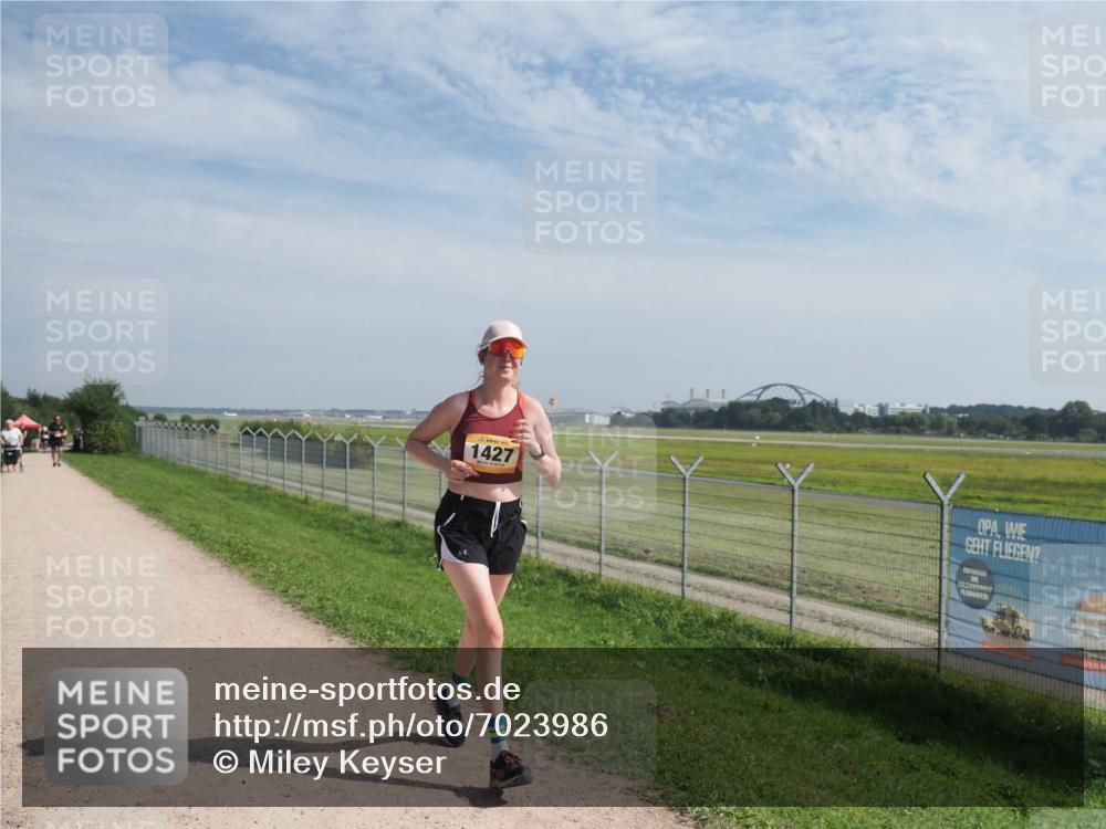 08.09.2024 - Airport Race Miley Keyser http://msf.ph/oto/7023986 08.09.2024 12:49:31 Laufen OLYMPUS, DIGITAL, CAMERA meine-sportfotos.de