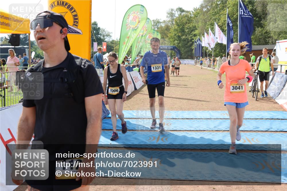 08.09.2024 - Airport Race Strokosch-Dieckow http://msf.ph/oto/7023991 08.09.2024 12:46:52 Ziel 115, 168, 264, 401, 600, 970, 1006, 1070, 1123, 1250, 1331, 1367, 1518, 3041 meine-sportfotos.de