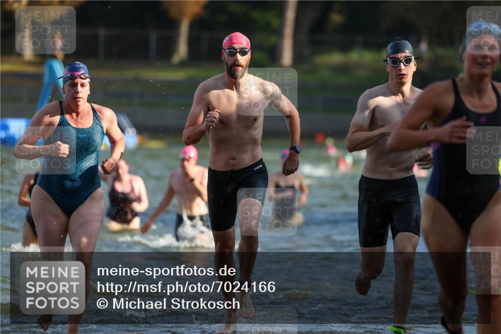08.09.2024 - Stadtparktriathlon Michael Strokosch http://msf.ph/oto/7024166 08.09.2024 09:47:57 Schwimmen 193, 199, 200, 207, 226, 257, 262 meine-sportfotos.de