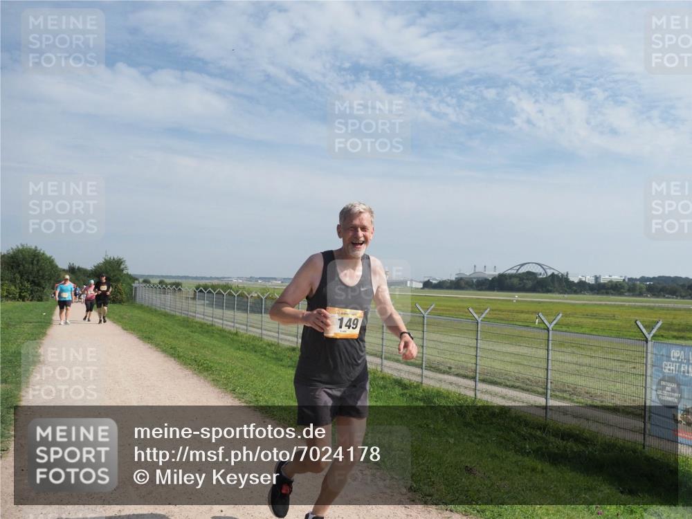08.09.2024 - Airport Race Miley Keyser http://msf.ph/oto/7024178 08.09.2024 12:50:39 Laufen OLYMPUS, DIGITAL, CAMERA meine-sportfotos.de