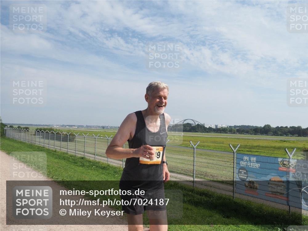 08.09.2024 - Airport Race Miley Keyser http://msf.ph/oto/7024187 08.09.2024 12:50:40 Laufen OLYMPUS, DIGITAL, CAMERA meine-sportfotos.de