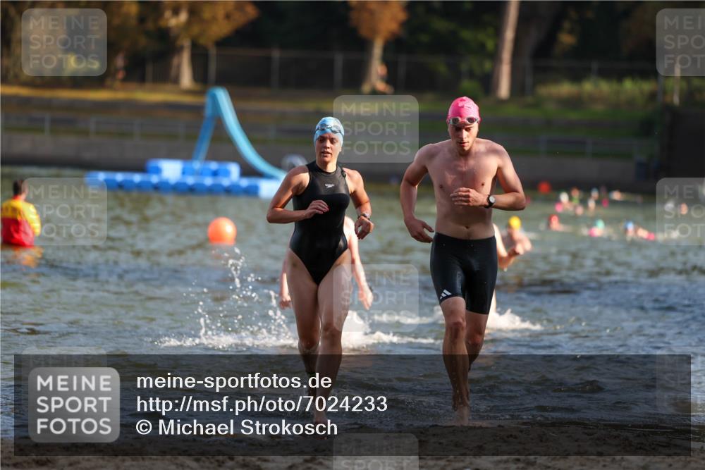 08.09.2024 - Stadtparktriathlon Michael Strokosch http://msf.ph/oto/7024233 08.09.2024 09:48:02 Schwimmen 200, 207, 213, 257, 262 meine-sportfotos.de