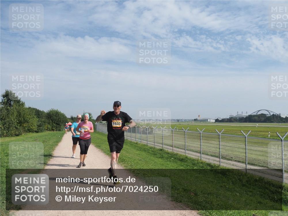 08.09.2024 - Airport Race Miley Keyser http://msf.ph/oto/7024250 08.09.2024 12:50:47 Laufen OLYMPUS, DIGITAL, CAMERA meine-sportfotos.de
