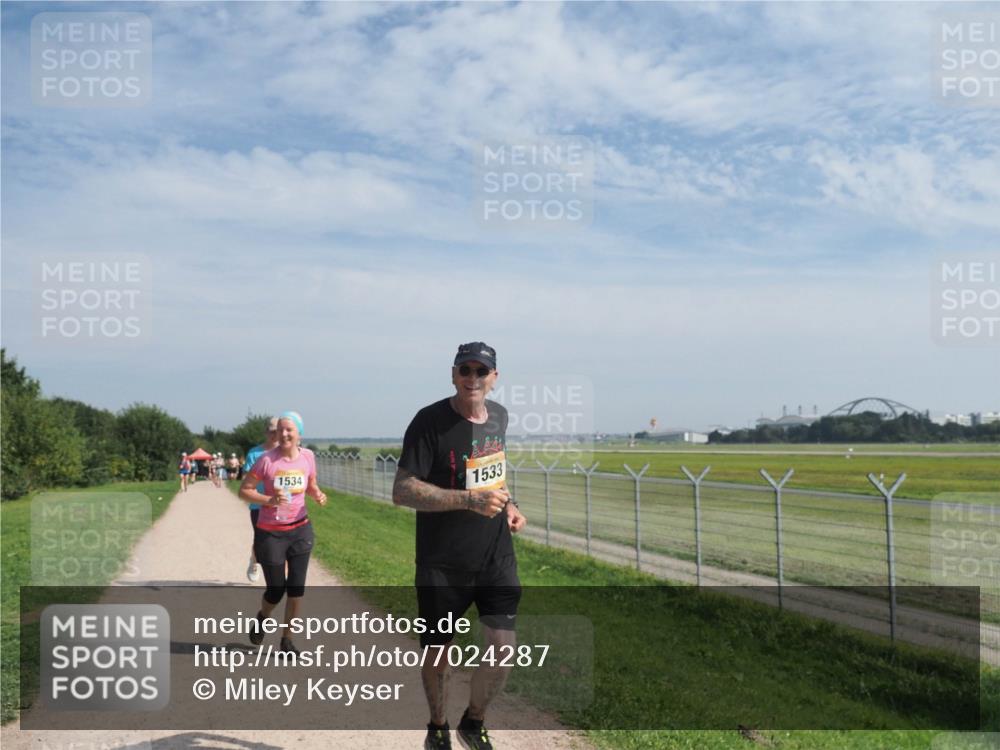 08.09.2024 - Airport Race Miley Keyser http://msf.ph/oto/7024287 08.09.2024 12:50:49 Laufen OLYMPUS, DIGITAL, CAMERA meine-sportfotos.de