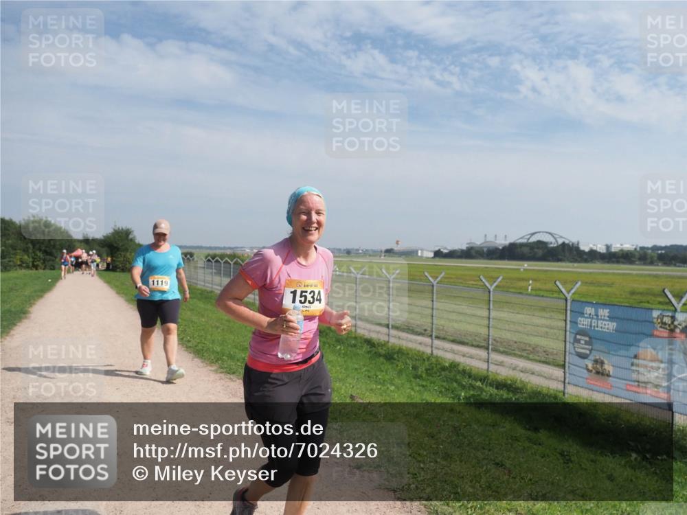 08.09.2024 - Airport Race Miley Keyser http://msf.ph/oto/7024326 08.09.2024 12:50:51 Laufen OLYMPUS, DIGITAL, CAMERA meine-sportfotos.de