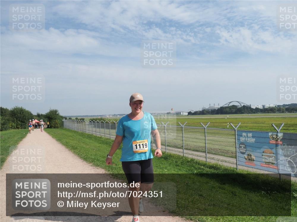 08.09.2024 - Airport Race Miley Keyser http://msf.ph/oto/7024351 08.09.2024 12:50:54 Laufen OLYMPUS, DIGITAL, CAMERA meine-sportfotos.de