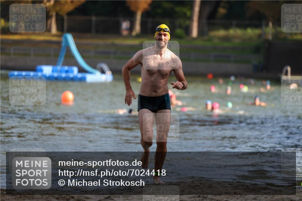 08.09.2024 - Stadtparktriathlon Michael Strokosch http://msf.ph/oto/7024418 08.09.2024 09:48:25 Schwimmen 196 meine-sportfotos.de