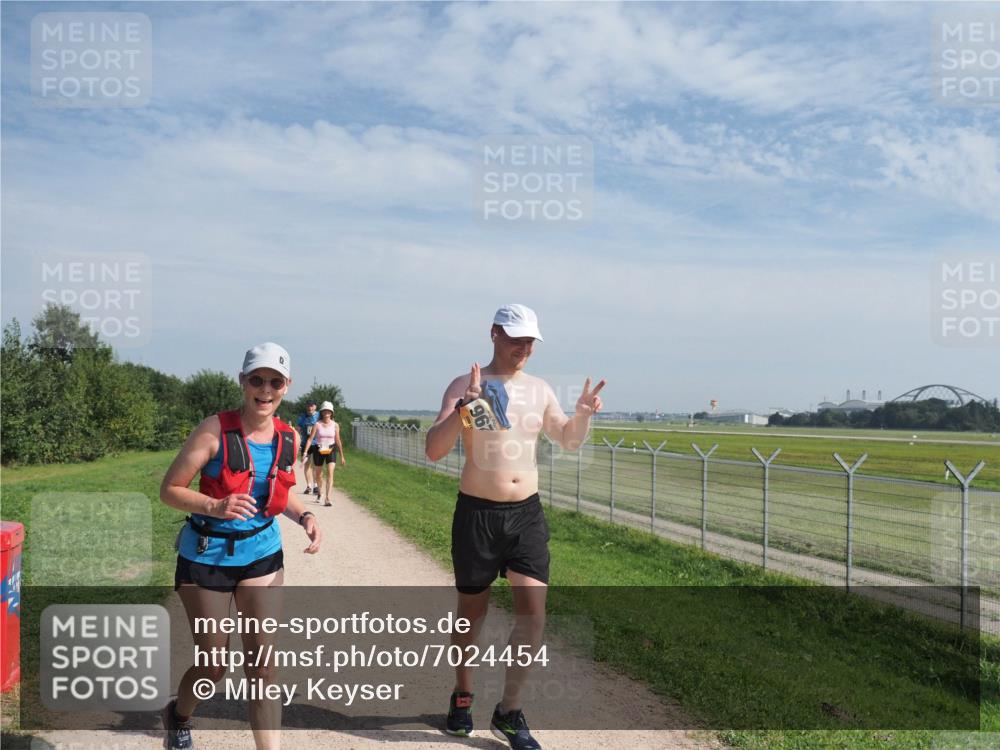 08.09.2024 - Airport Race Miley Keyser http://msf.ph/oto/7024454 08.09.2024 12:51:13 Laufen OLYMPUS, DIGITAL, CAMERA meine-sportfotos.de